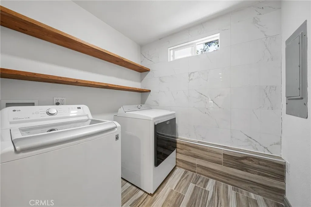 26251 Ravenhill Road, Canyon Country, California 91387 home-pic-23